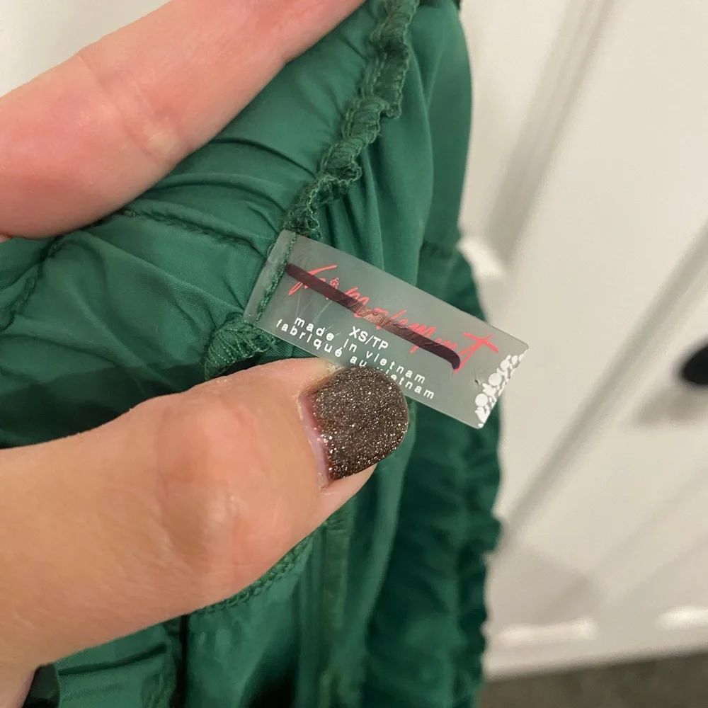 New! FP Movement Down to Earth Relaxed Fit Waterproof Cargo Pants Kelly Green XS - Picture 5 of 7